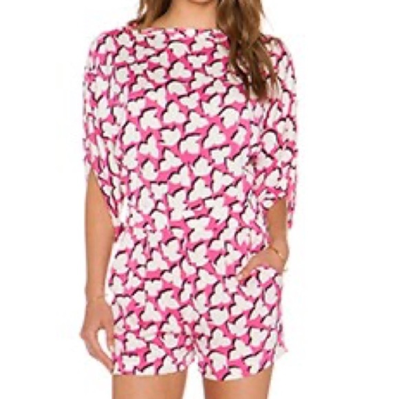 Diane von Furstenberg DVF Soleil Short Romper
Pink Floral Shadows (19) - Picture 4 of 11
